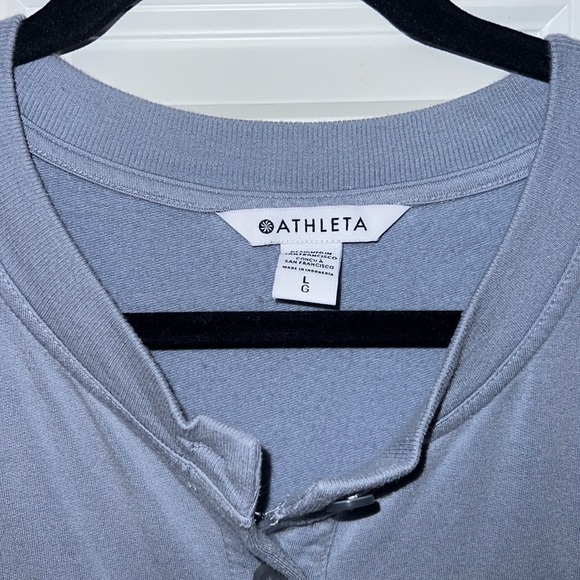 Athleta Women’s Balance Henley - Picture 4 of 4